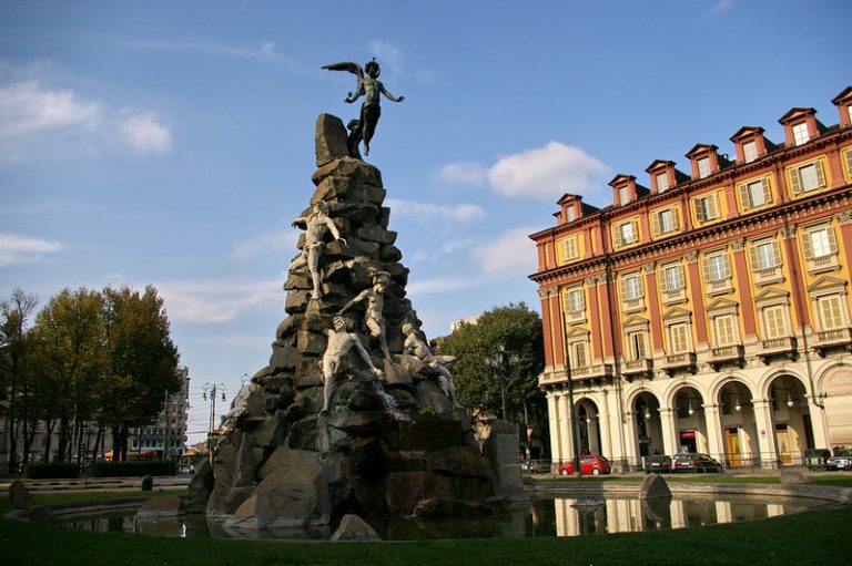 piazza statuto torino